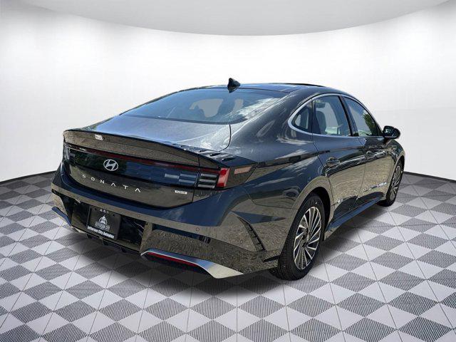 new 2025 Hyundai Sonata Hybrid car, priced at $38,281
