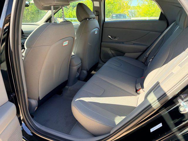 new 2025 Hyundai ELANTRA HEV car, priced at $26,882