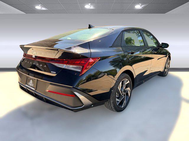new 2025 Hyundai ELANTRA HEV car, priced at $26,882