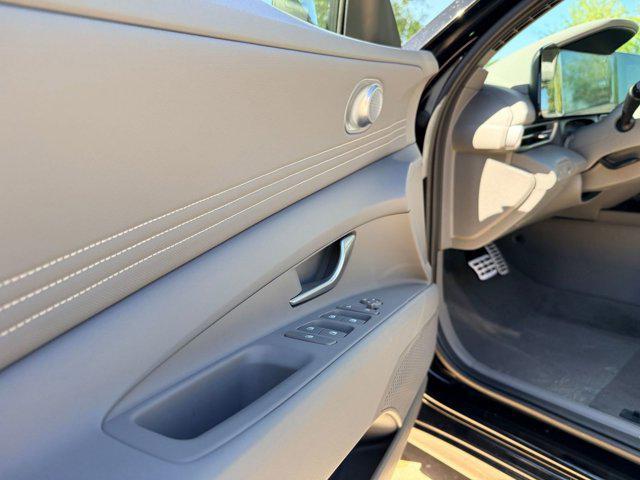new 2025 Hyundai ELANTRA HEV car, priced at $26,882