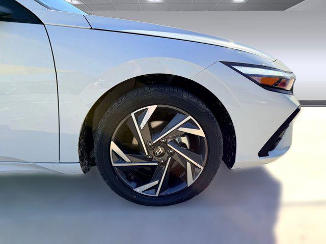 new 2025 Hyundai ELANTRA HEV car, priced at $27,362