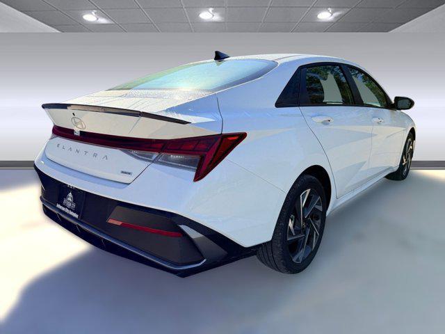 new 2025 Hyundai ELANTRA HEV car, priced at $27,362
