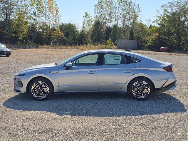 new 2025 Hyundai Sonata car, priced at $31,095