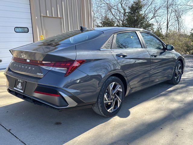 new 2025 Hyundai Elantra car, priced at $27,196