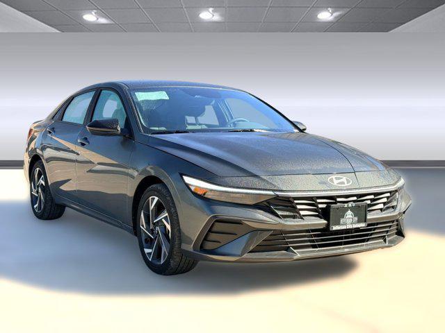 new 2025 Hyundai ELANTRA HEV car, priced at $26,882