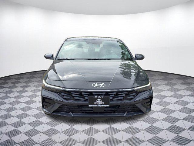 new 2024 Hyundai Elantra car, priced at $27,070