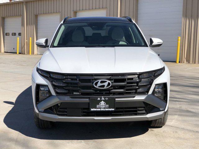 new 2025 Hyundai TUCSON Hybrid car, priced at $37,693