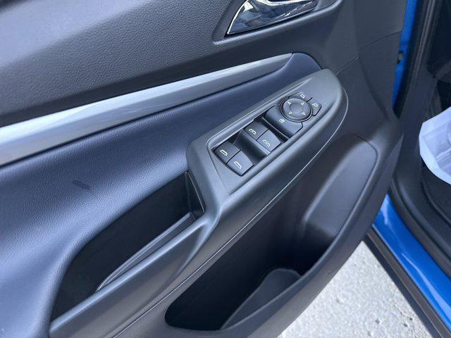 used 2023 Chevrolet Bolt EUV car, priced at $21,999
