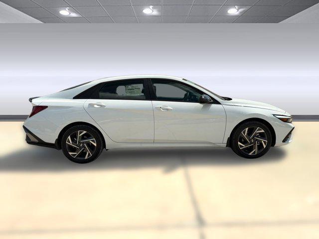 new 2025 Hyundai ELANTRA HEV car, priced at $27,902