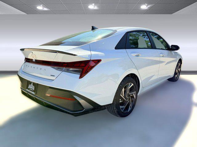 new 2025 Hyundai ELANTRA HEV car, priced at $27,362