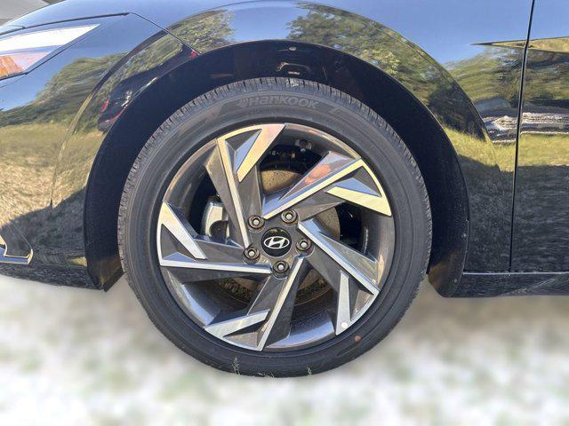 new 2025 Hyundai Elantra car, priced at $25,412