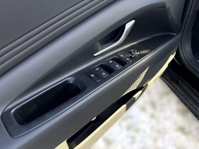 new 2025 Hyundai Elantra car, priced at $25,412