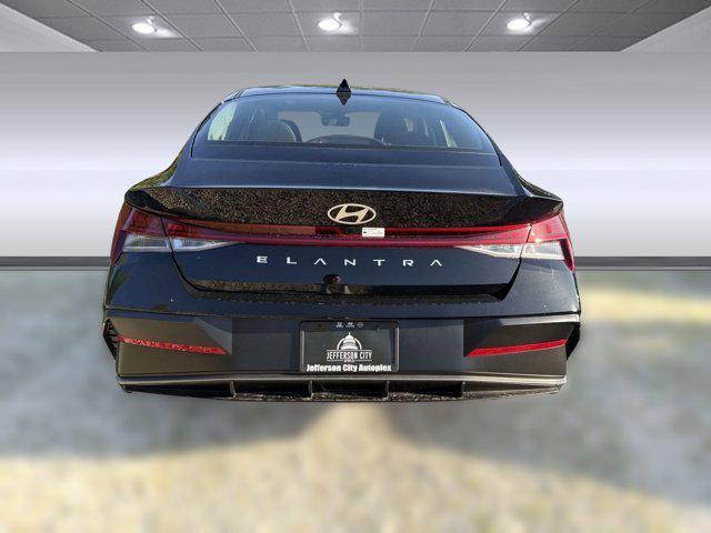 new 2025 Hyundai Elantra car, priced at $25,412