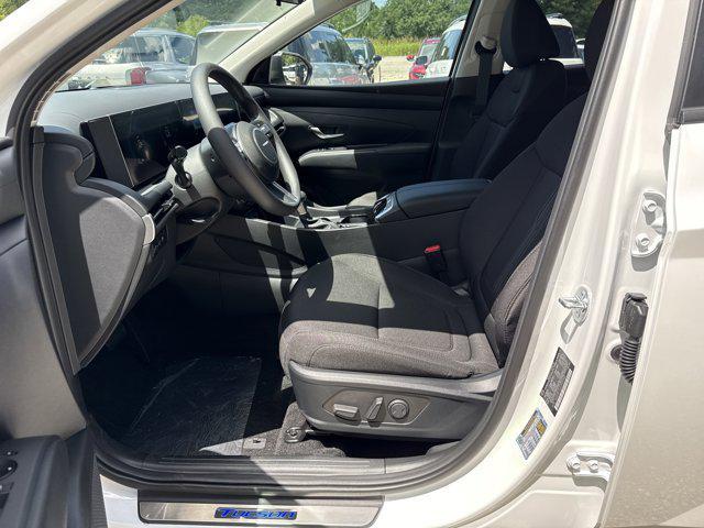 new 2025 Hyundai Tucson car, priced at $33,909