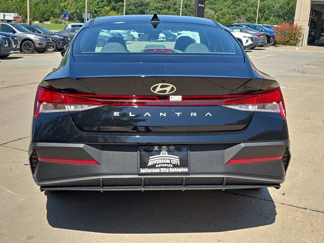 new 2024 Hyundai Elantra car, priced at $22,902