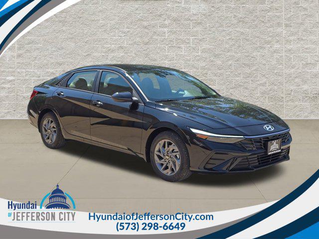 new 2024 Hyundai Elantra car, priced at $22,902