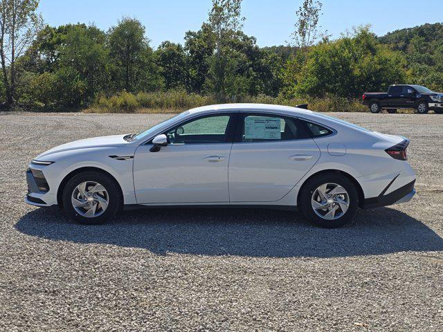 new 2025 Hyundai Sonata car, priced at $27,556