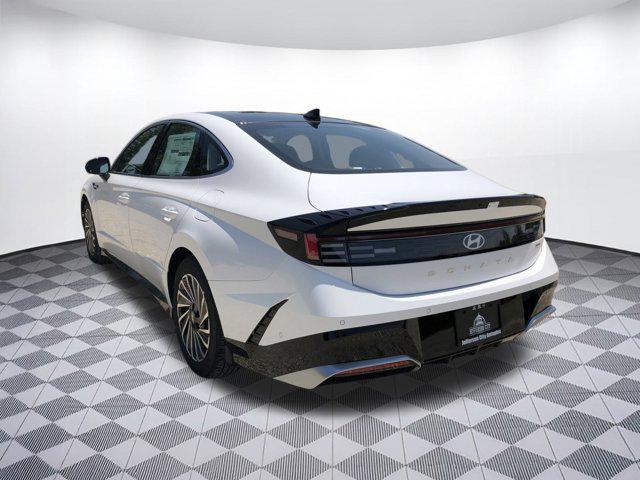new 2025 Hyundai Sonata Hybrid car, priced at $38,893