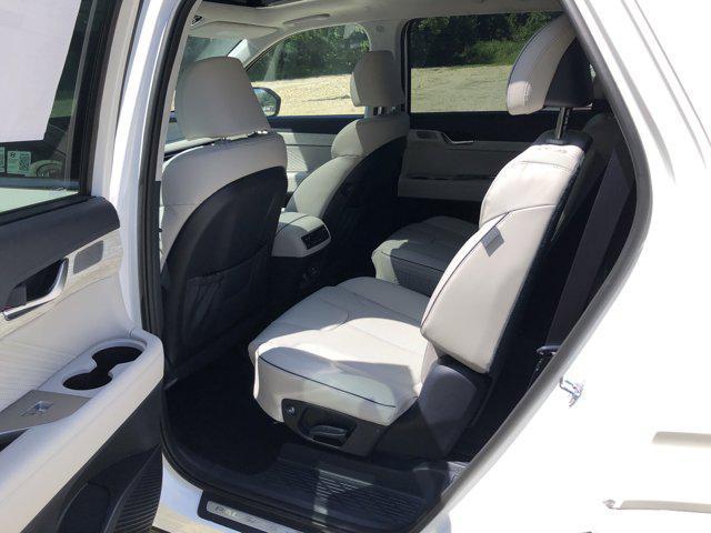 new 2025 Hyundai Palisade car, priced at $52,923