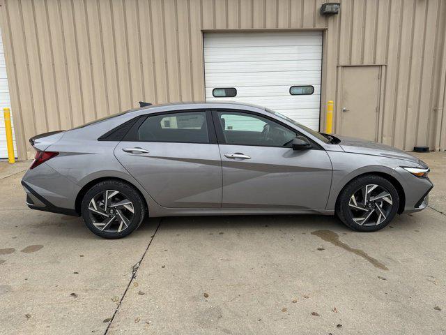 new 2025 Hyundai Elantra car, priced at $23,846