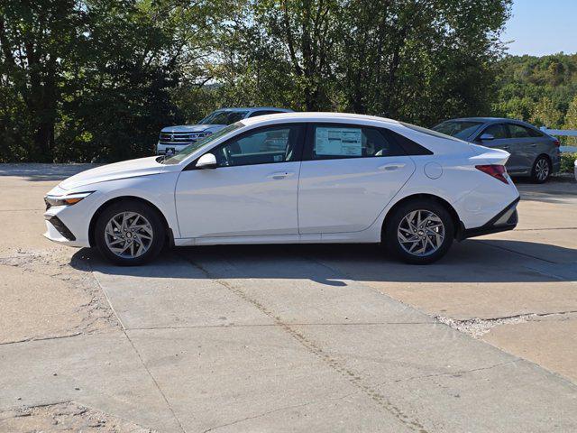 new 2024 Hyundai Elantra car, priced at $23,359