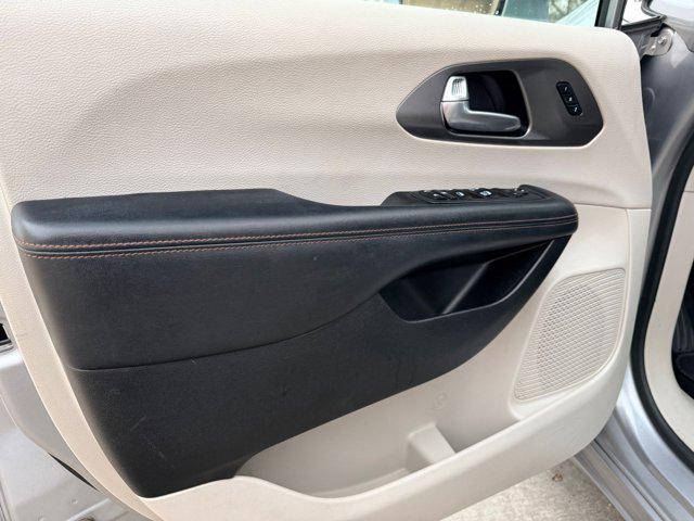 used 2020 Chrysler Pacifica car, priced at $14,498