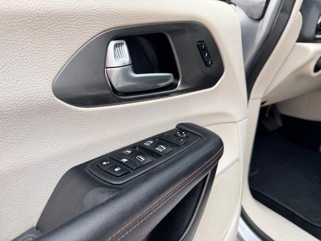 used 2020 Chrysler Pacifica car, priced at $14,498