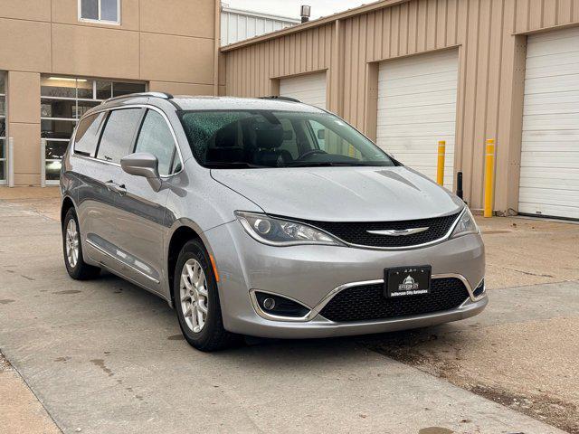 used 2020 Chrysler Pacifica car, priced at $14,498