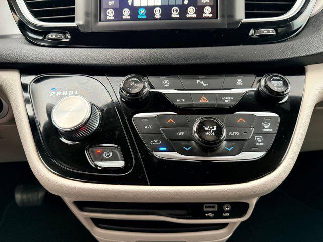 used 2020 Chrysler Pacifica car, priced at $14,498