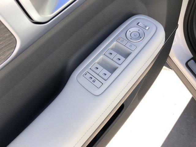 new 2025 Hyundai Santa Fe car, priced at $47,302