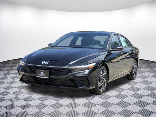 new 2025 Hyundai Elantra car, priced at $28,184