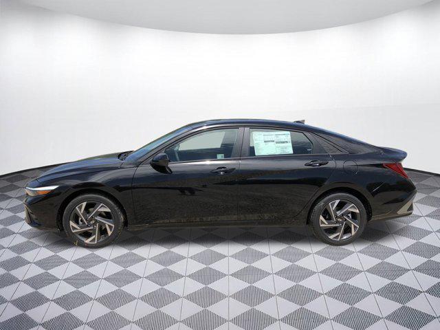 new 2025 Hyundai Elantra car, priced at $28,184