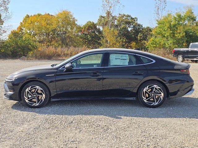 new 2025 Hyundai Sonata car, priced at $31,070