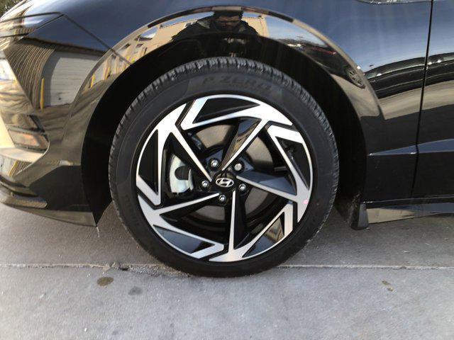 new 2025 Hyundai Sonata car, priced at $31,070