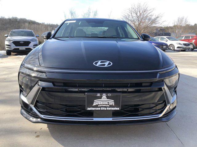 new 2025 Hyundai Sonata car, priced at $31,070