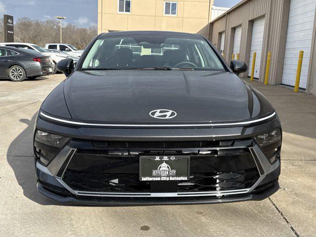 new 2025 Hyundai Sonata car, priced at $31,043