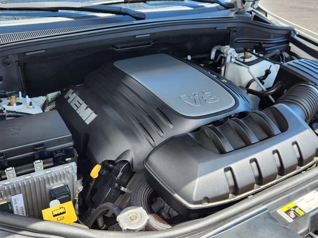 used 2017 Jeep Grand Cherokee car, priced at $24,398