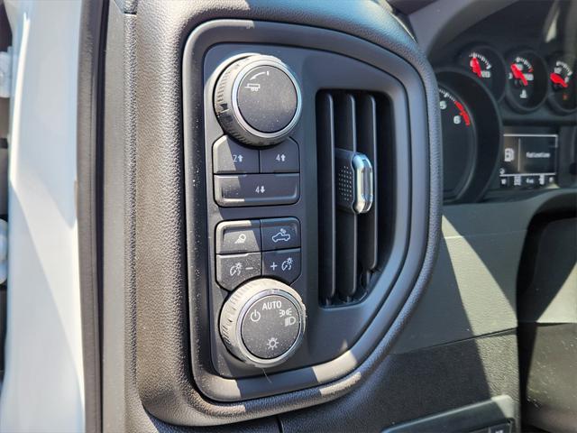 new 2025 Chevrolet Silverado 3500 car, priced at $53,918
