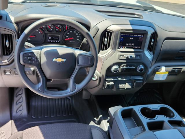new 2025 Chevrolet Silverado 3500 car, priced at $53,918