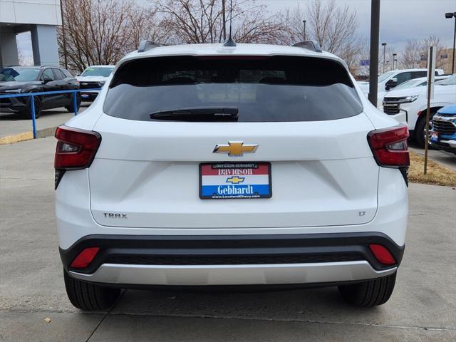 new 2025 Chevrolet Trax car, priced at $25,385