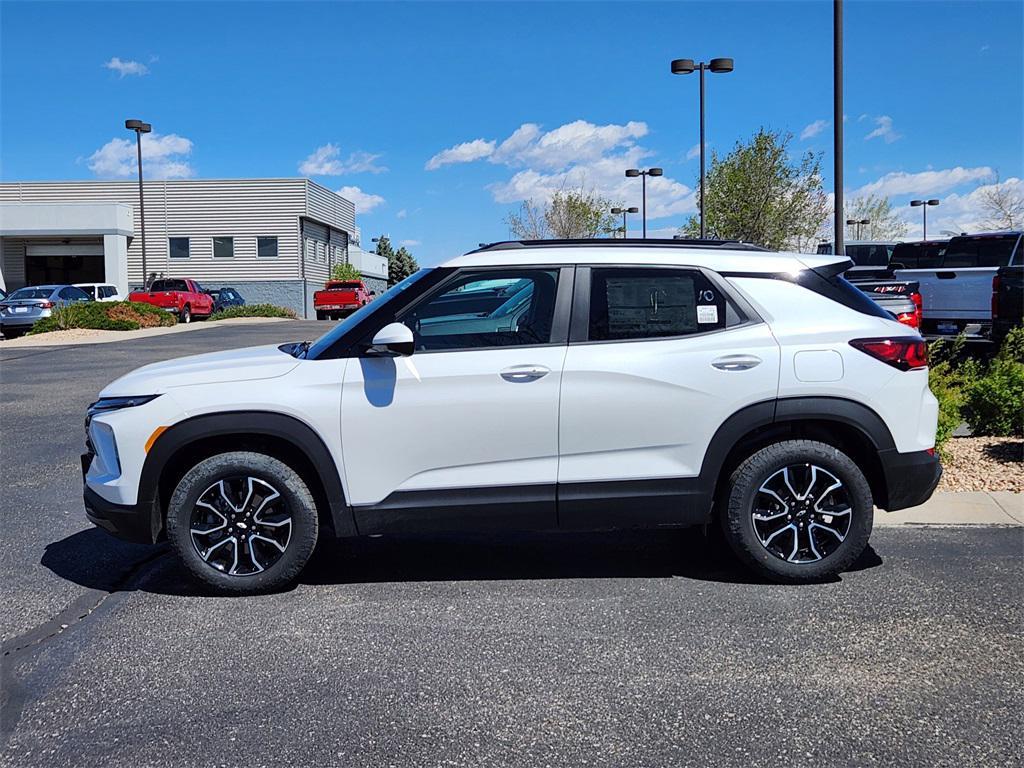 new 2025 Chevrolet TrailBlazer car, priced at $31,704