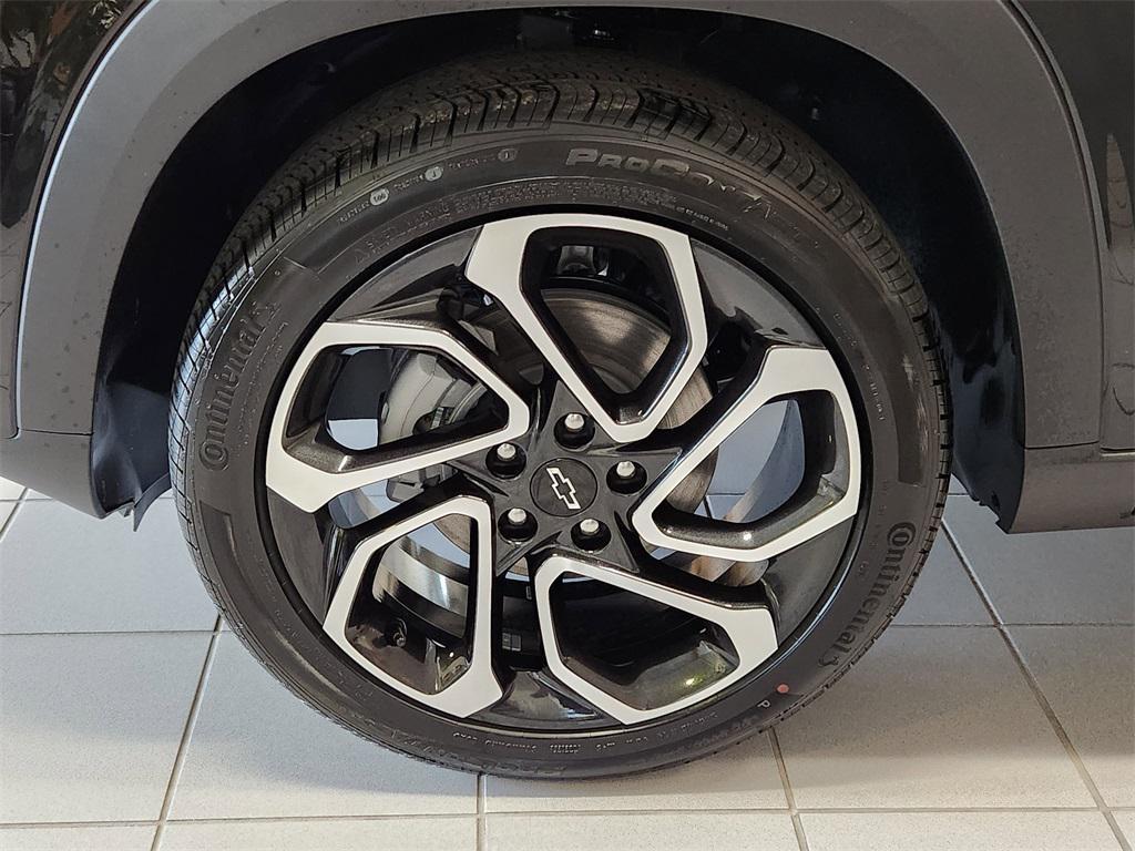 new 2026 Chevrolet Trax car, priced at $28,101