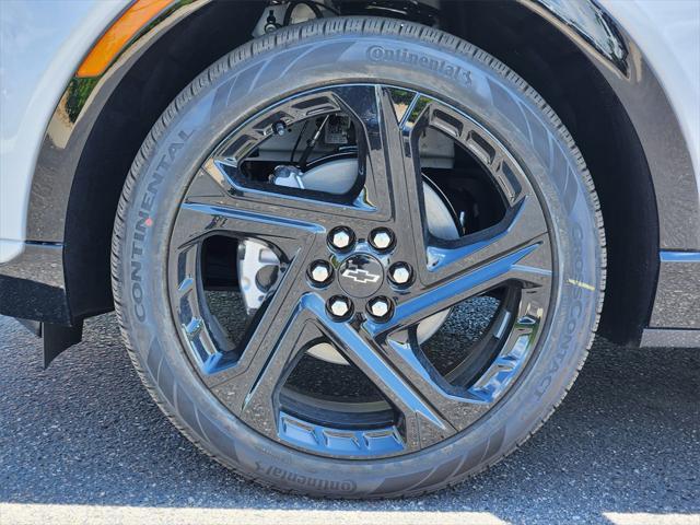 new 2025 Chevrolet Equinox EV car, priced at $44,000