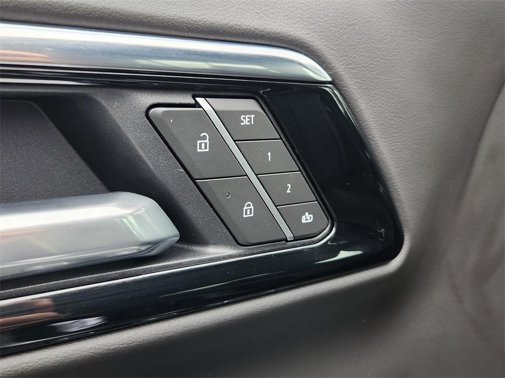 new 2025 Chevrolet Tahoe car, priced at $77,795