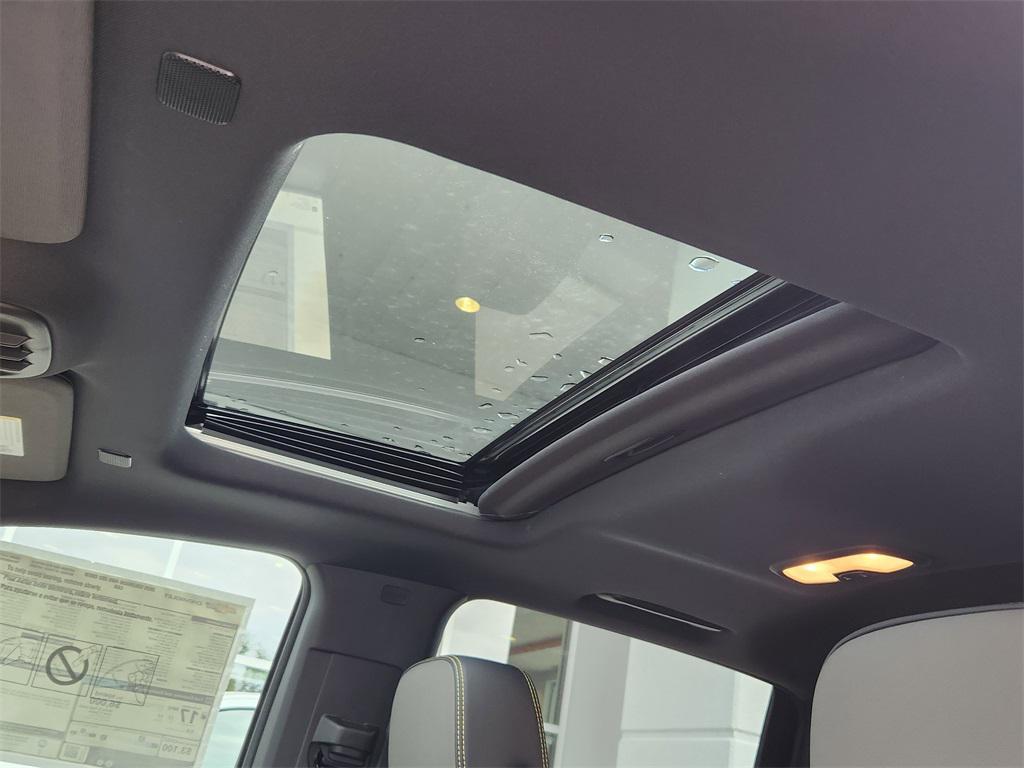 new 2025 Chevrolet Colorado car, priced at $58,006