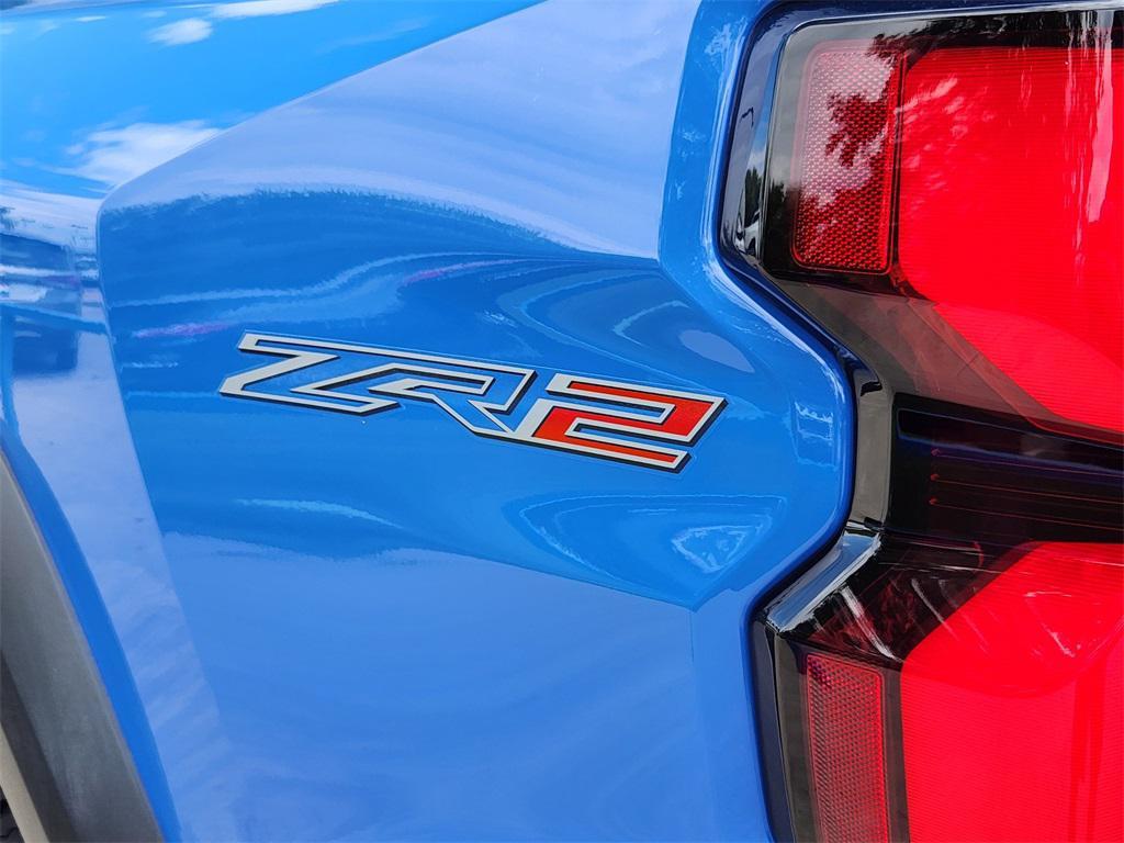 new 2025 Chevrolet Colorado car, priced at $58,006