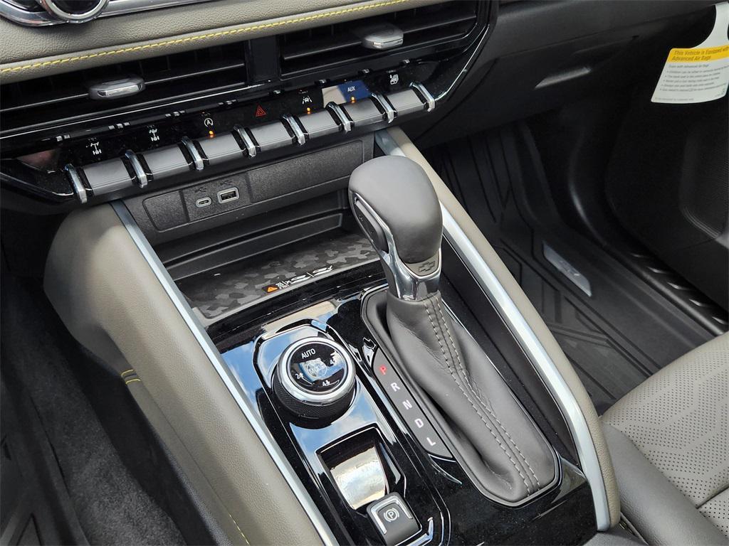 new 2025 Chevrolet Colorado car, priced at $58,006