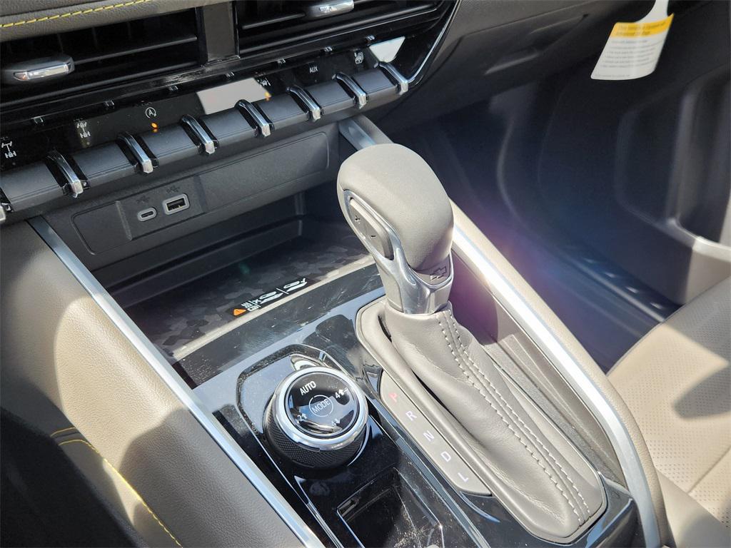 new 2025 Chevrolet Colorado car, priced at $61,449