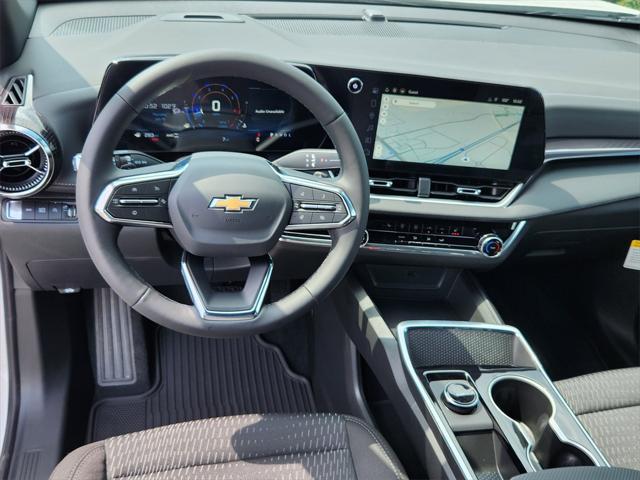 new 2026 Chevrolet Equinox car, priced at $32,560