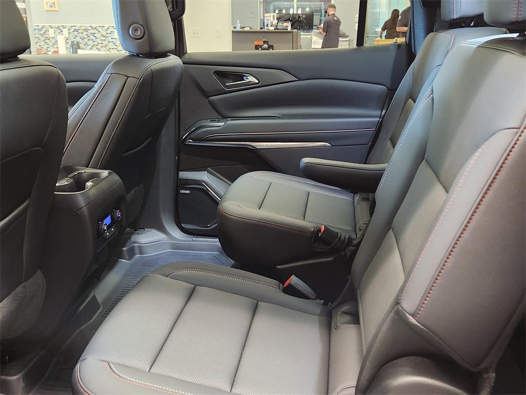 new 2026 Chevrolet Traverse car, priced at $58,375